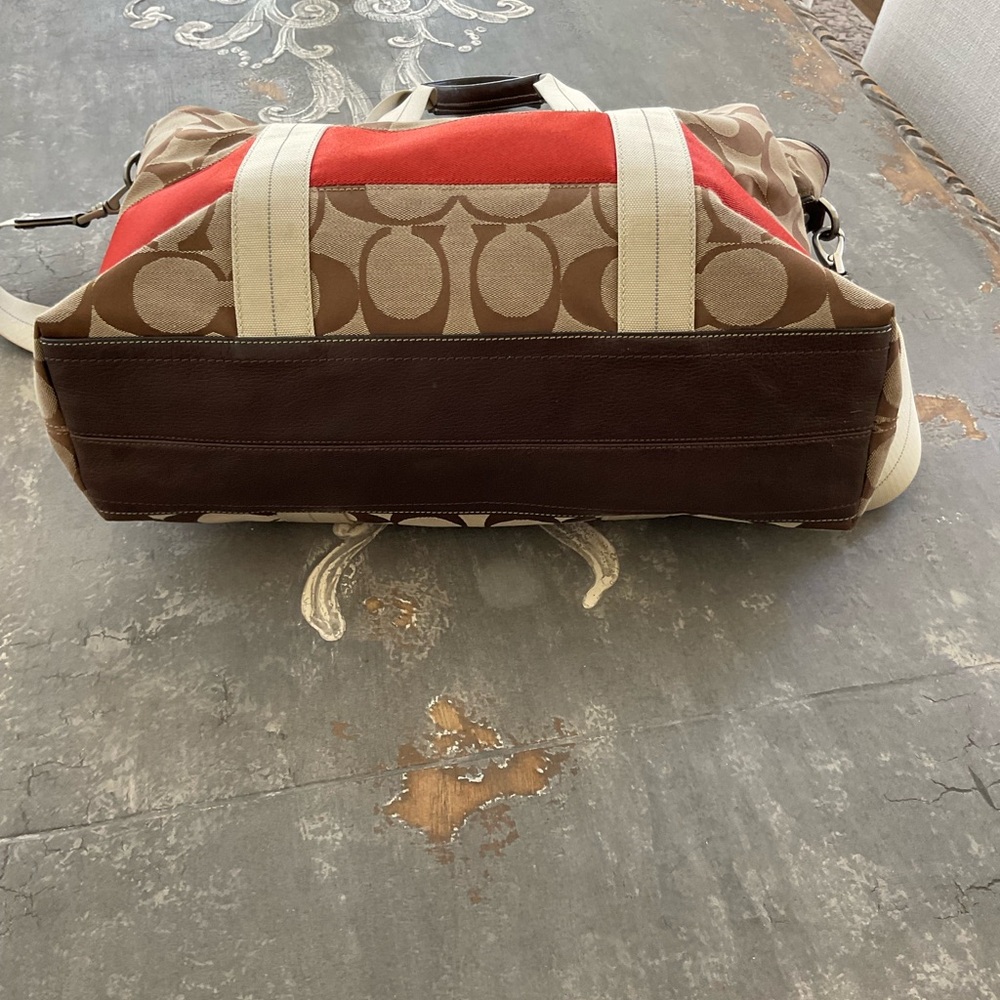 Large weekender Coach bag in EUC - Picture 2 of 8